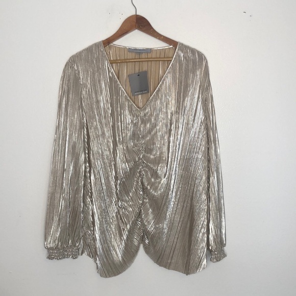 Andrew Marc Tops - Marc New York gold v neck long sleeve blouse sz XL